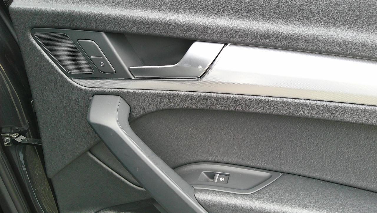 Audi Q5 Titanium Premium 45 TFSI quattro 2020