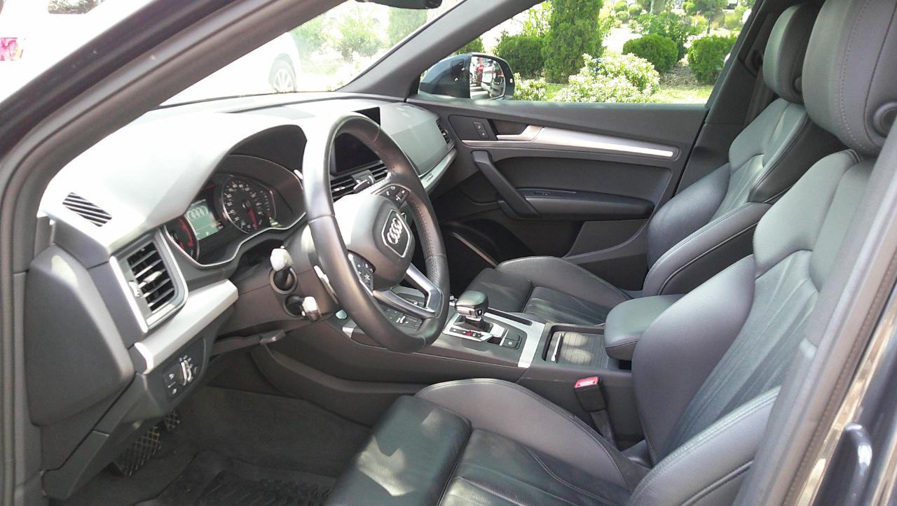 Audi Q5 Titanium Premium 45 TFSI quattro 2020