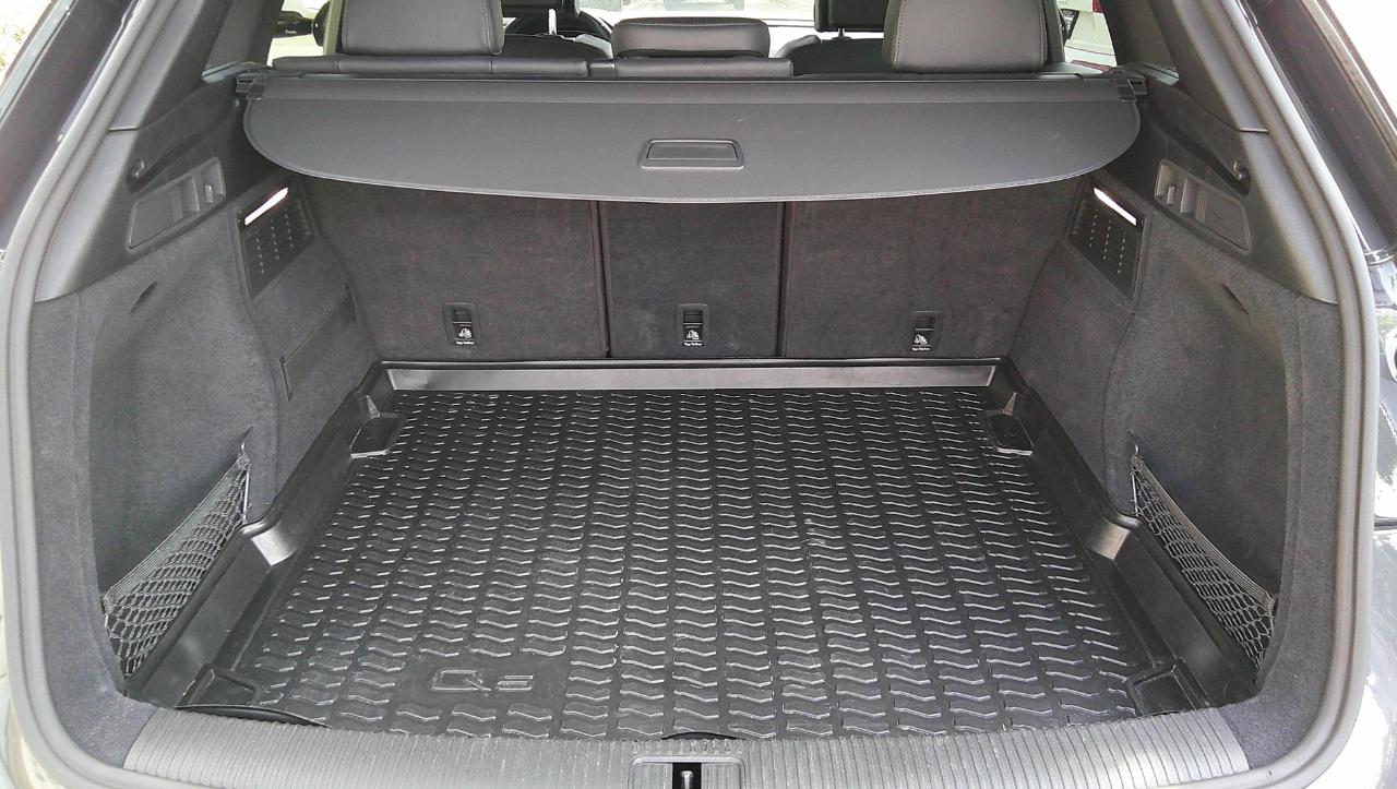 Audi Q5 Titanium Premium 45 TFSI quattro 2020