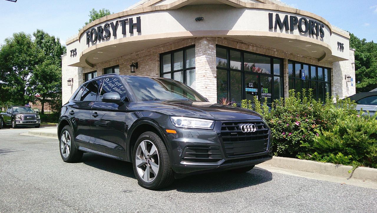 2020 Audi Q5 Titanium Premium 45 TFSI quattro
