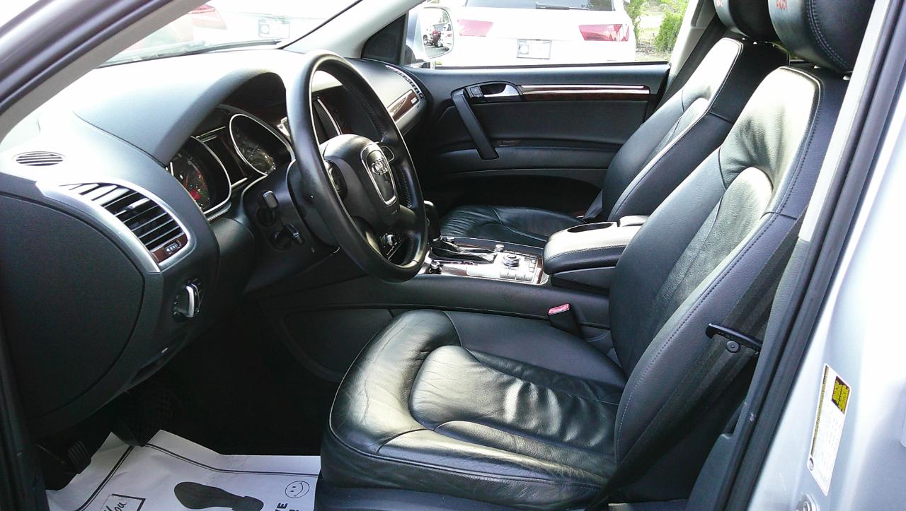 Audi Q7 quattro 4dr 3.0T Premium Plus 2011