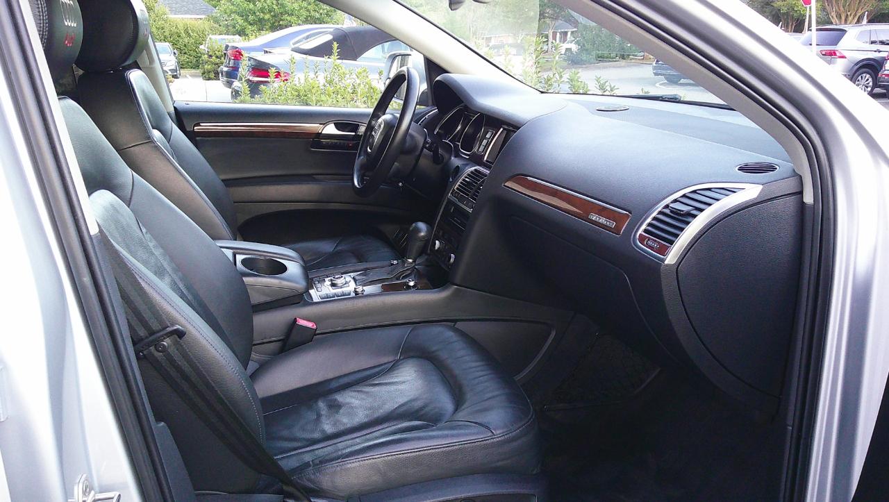 Audi Q7 quattro 4dr 3.0T Premium Plus 2011