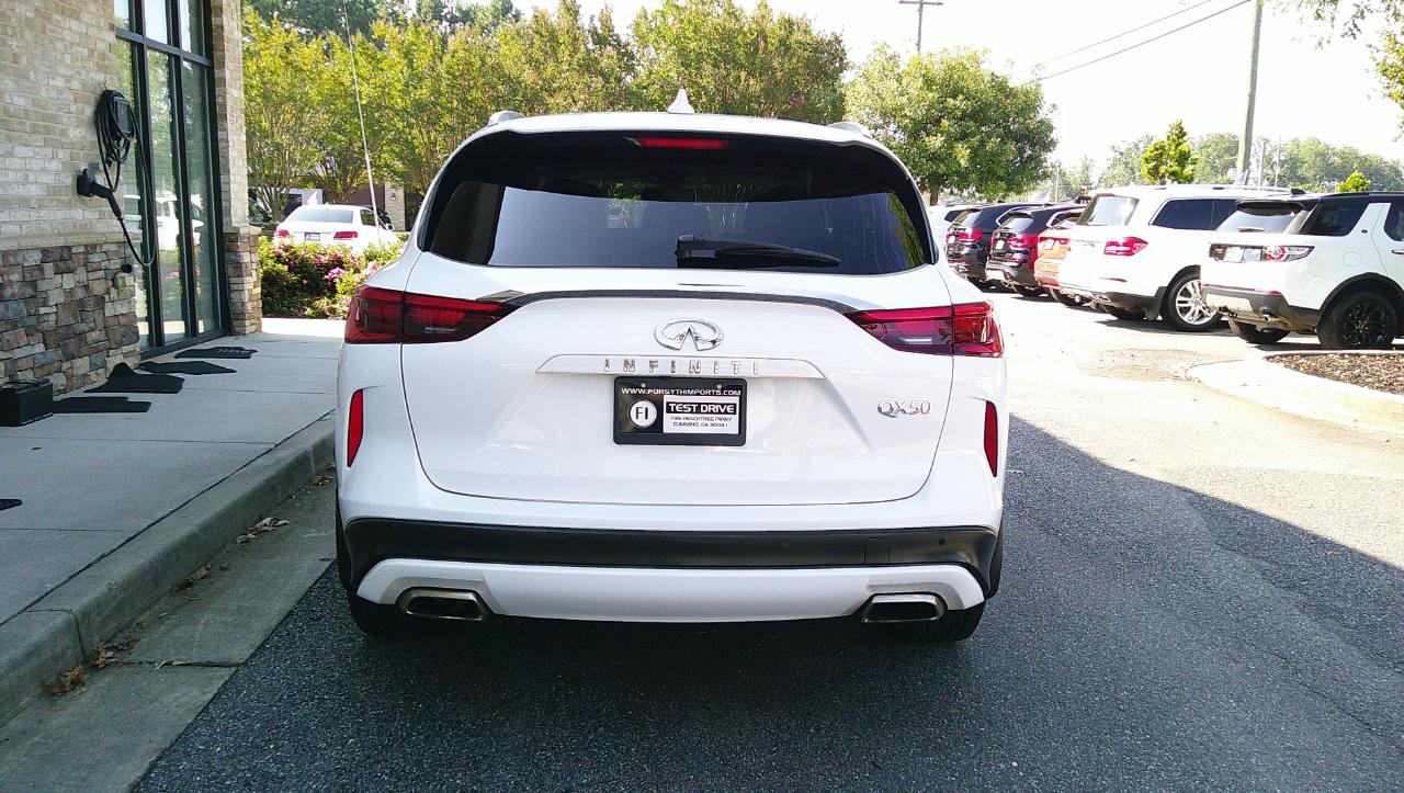 Infiniti QX50 LUXE FWD 2021