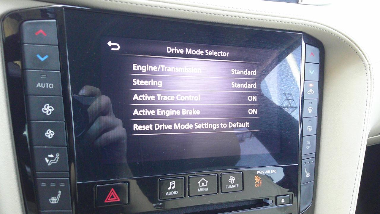 Infiniti QX50 LUXE FWD 2021