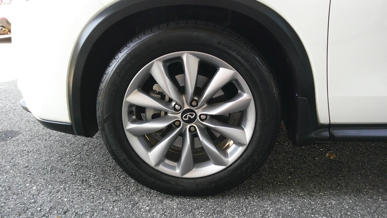 Infiniti QX50 LUXE FWD 2021