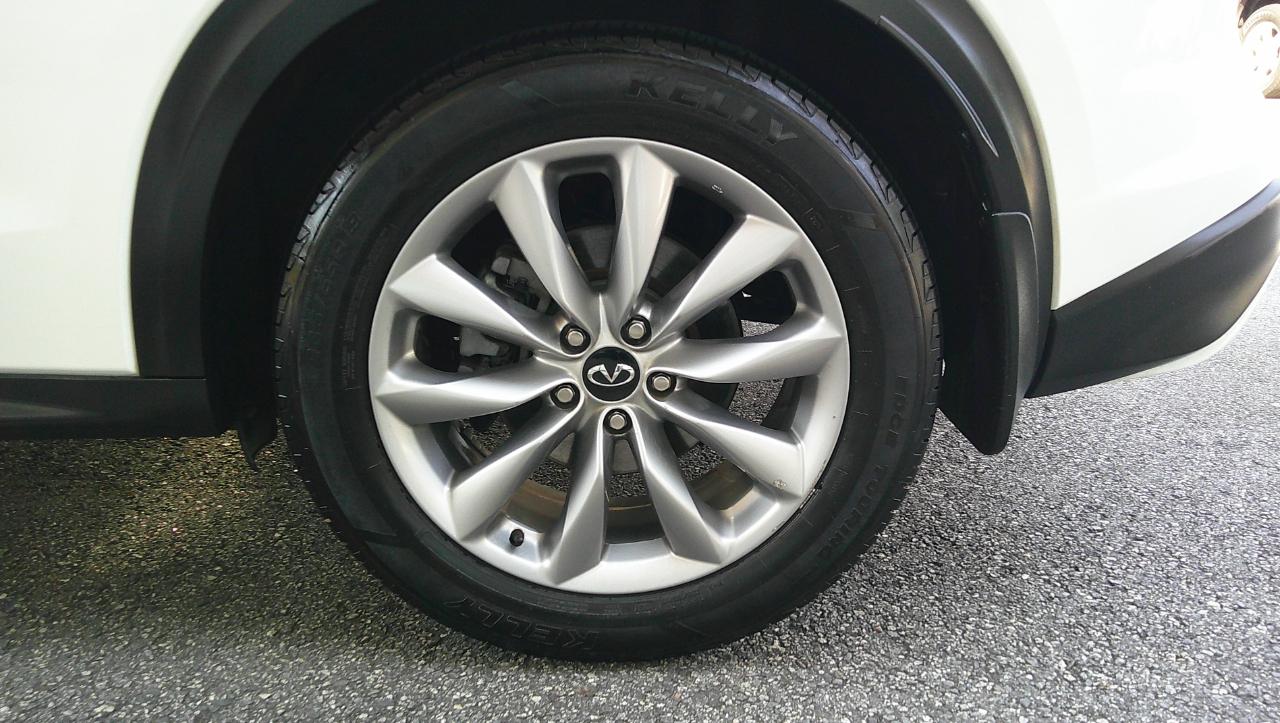 Infiniti QX50 LUXE FWD 2021