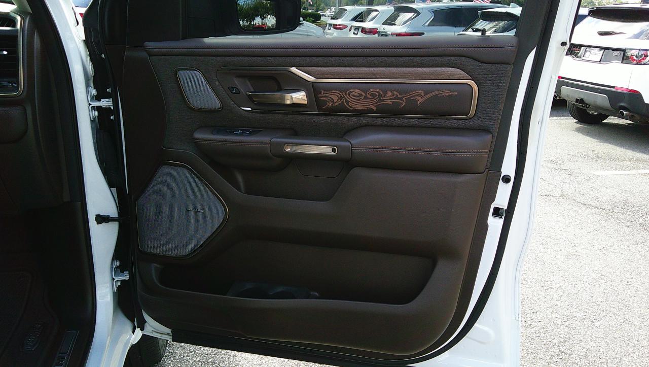 RAM 1500 Longhorn 4x4 Crew Cab 5'7" Box 2025