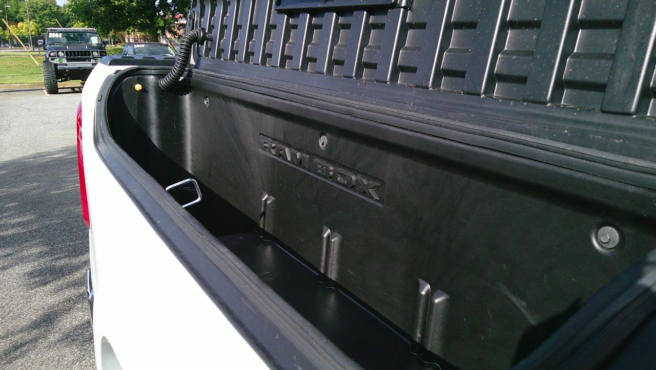 RAM 1500 Longhorn 4x4 Crew Cab 5'7" Box 2025