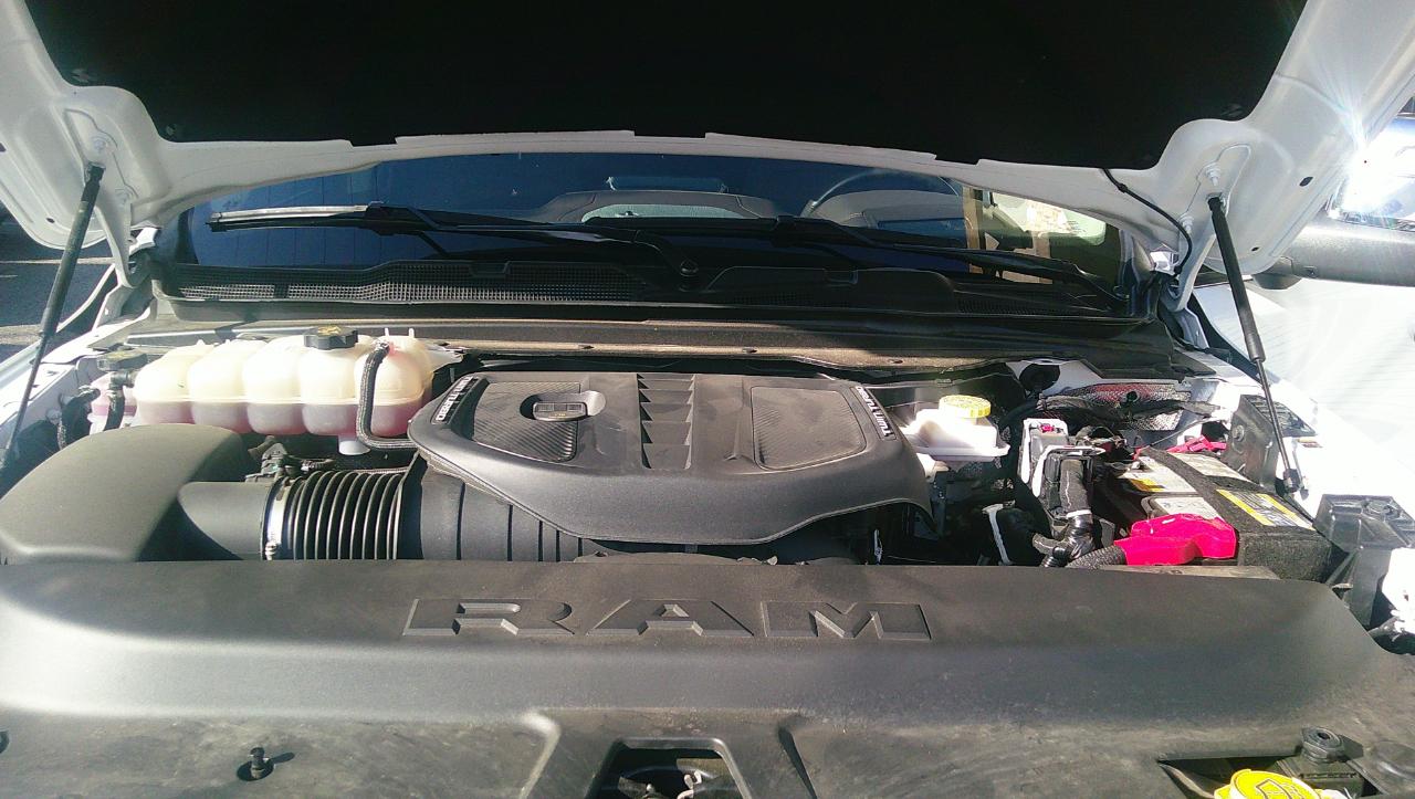 RAM 1500 Longhorn 4x4 Crew Cab 5'7" Box 2025