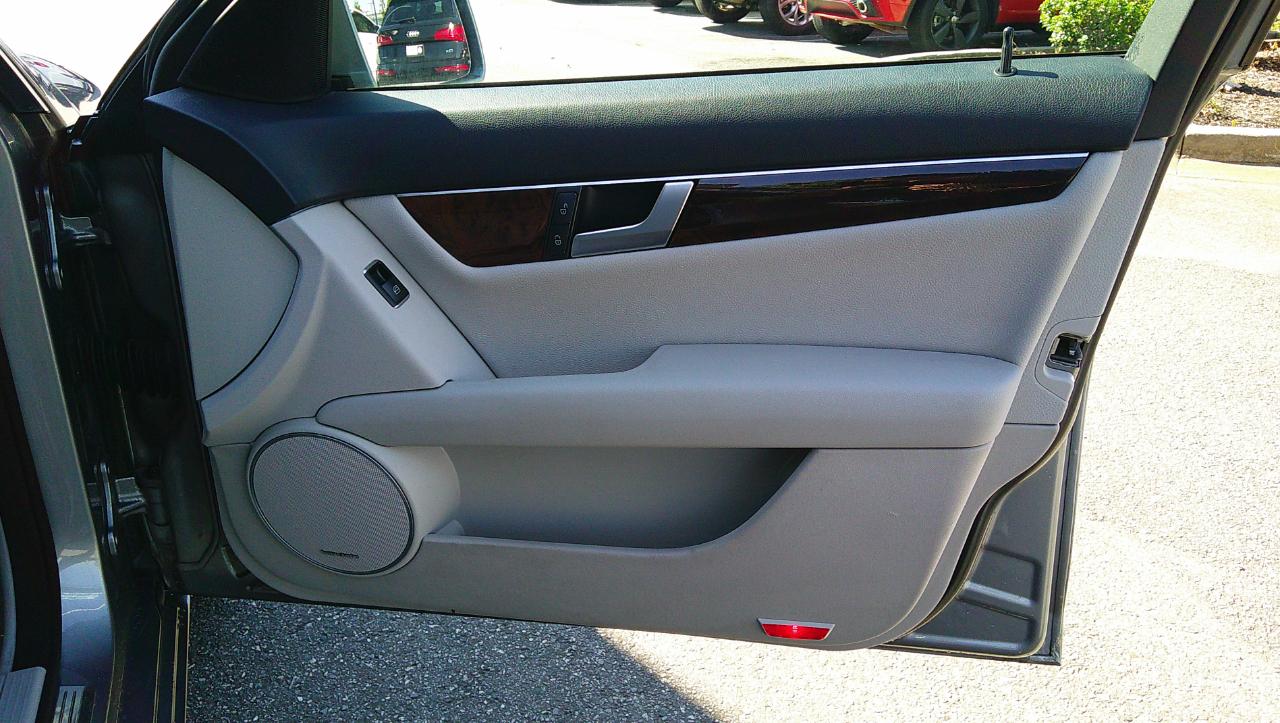 Mercedes-Benz C-Class 4dr Sdn C 300 Sport 4MATIC 2014