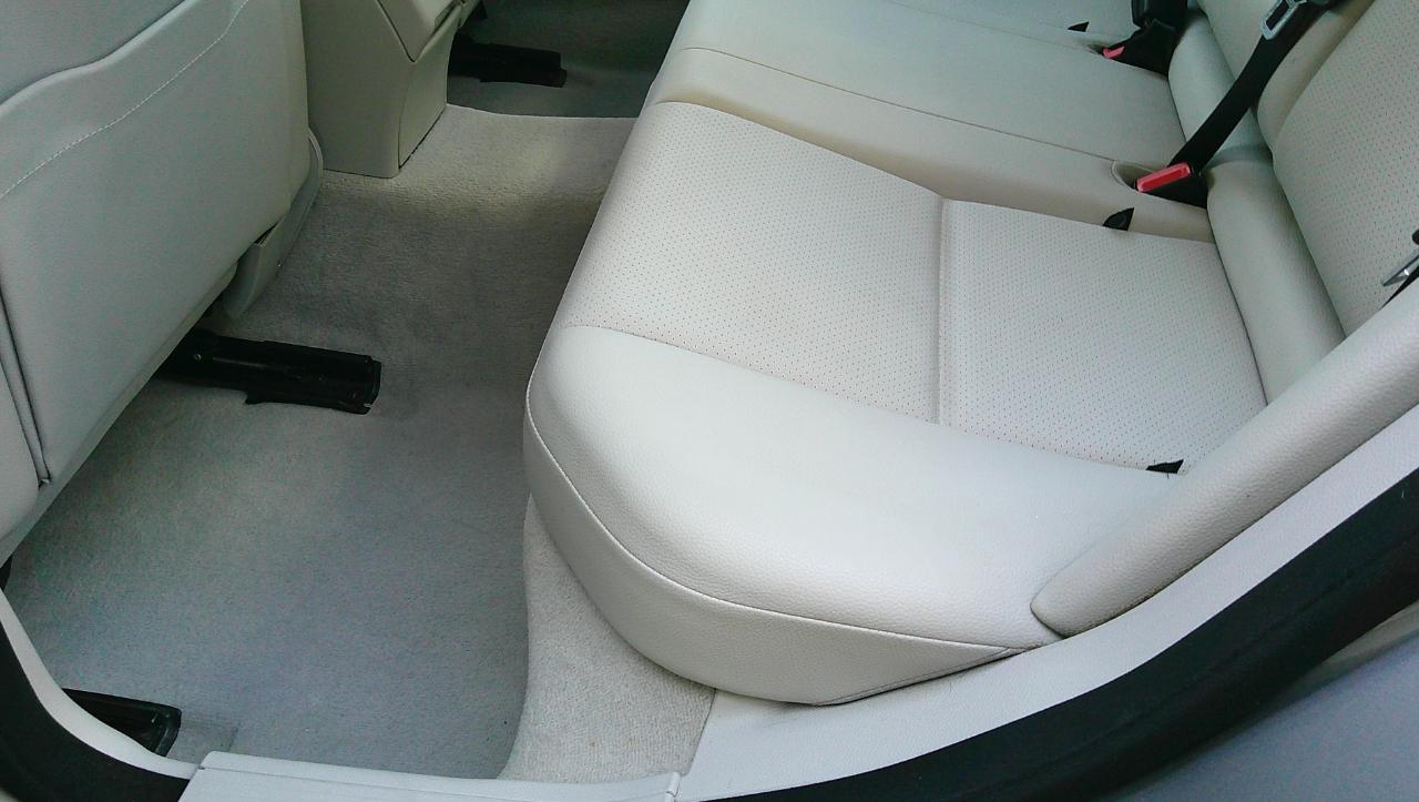 Mercedes-Benz C-Class 4dr Sdn C 300 Sport 4MATIC 2014