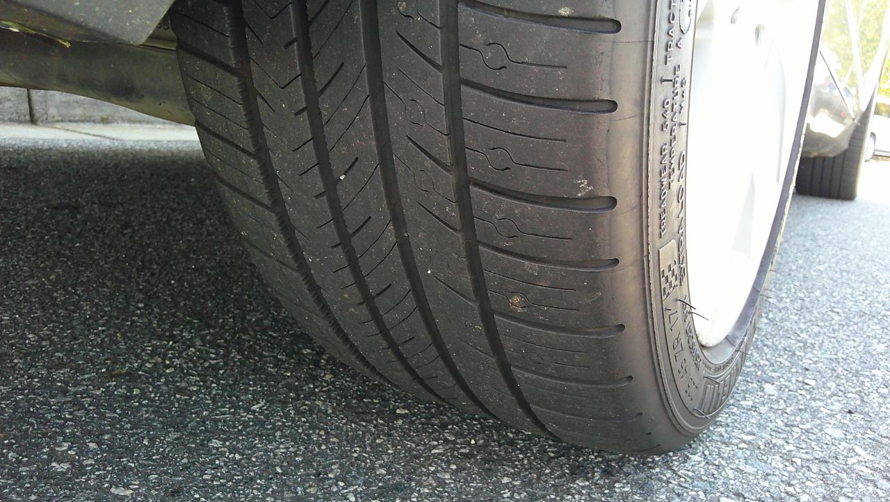 Mercedes-Benz C-Class 4dr Sdn C 300 Sport 4MATIC 2014