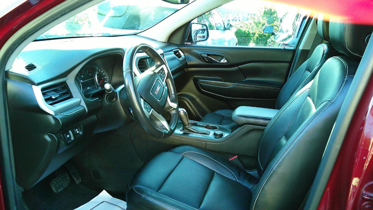 GMC Acadia FWD 4dr SLT w/SLT-1 2017
