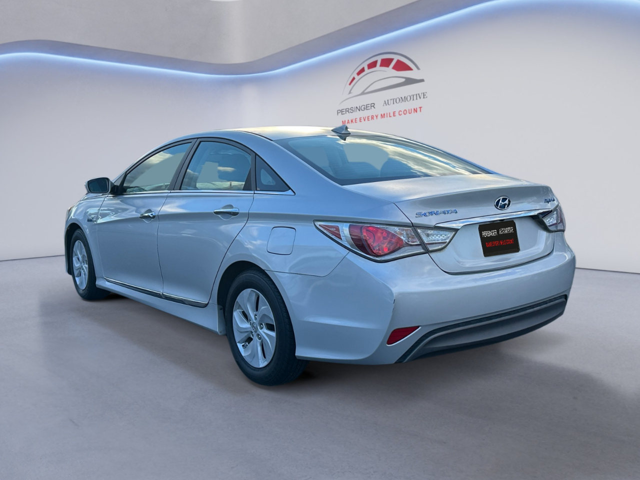 Hyundai Sonata Hybrid 4dr Sdn 2015
