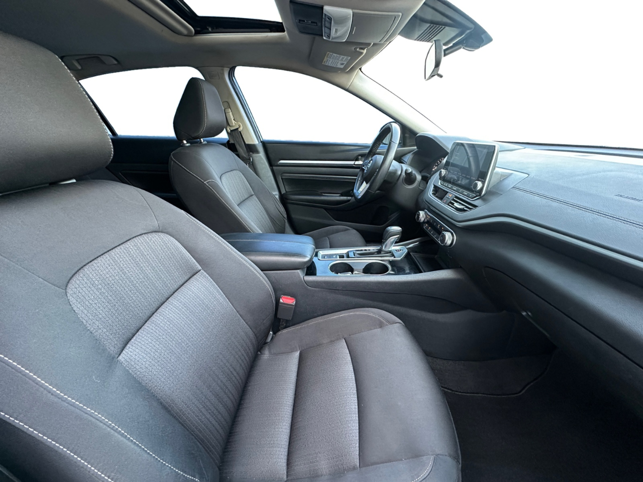 Nissan Altima 2.5 SV Sedan 2021