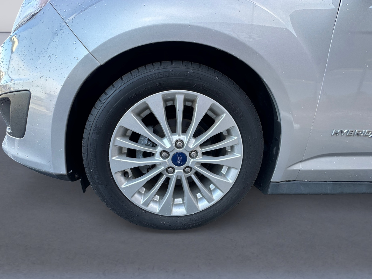 Ford C-Max Hybrid SE FWD 2017