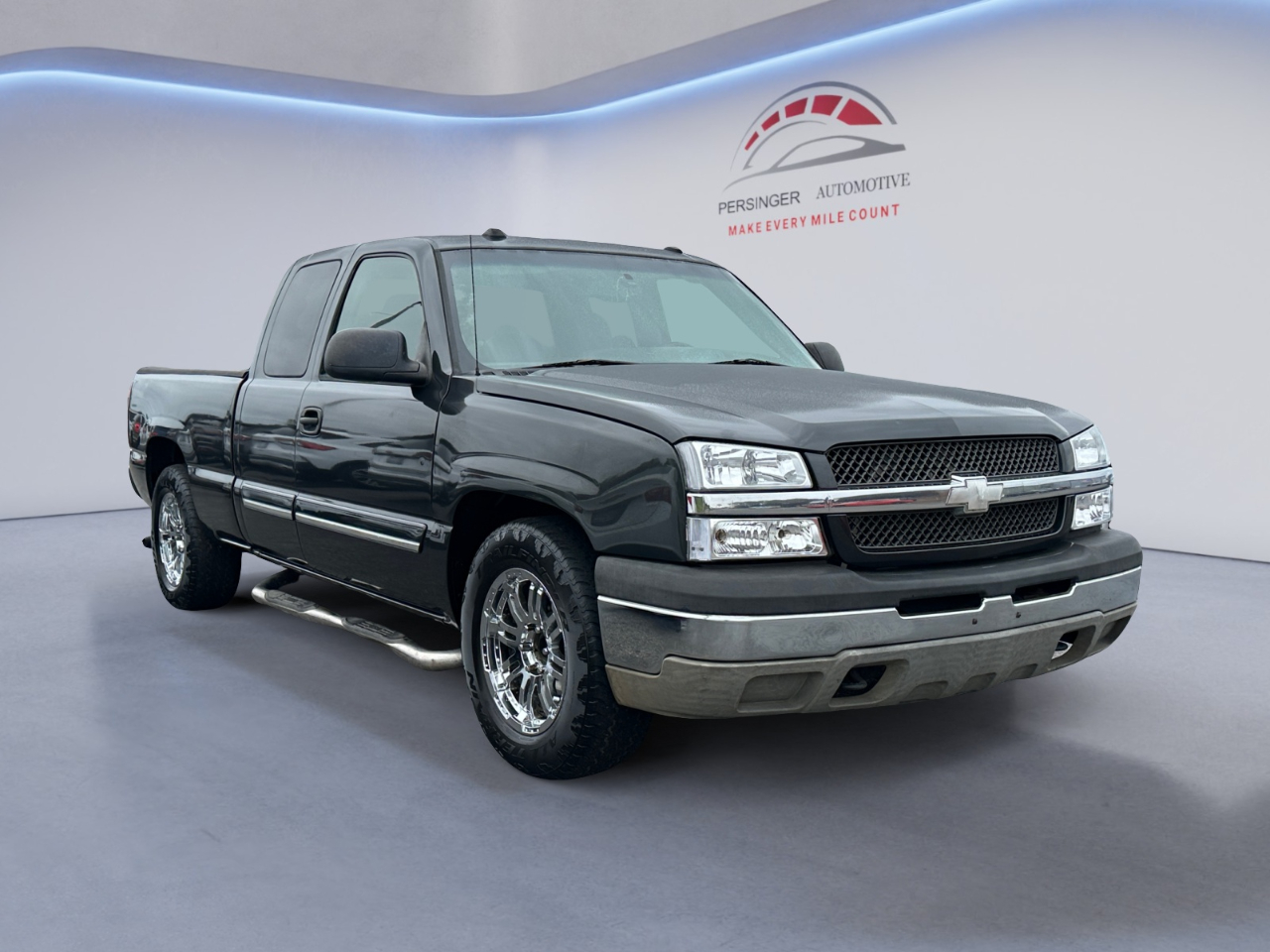 2004 Chevrolet Silverado 1500 Ext Cab 143.5" WB LS