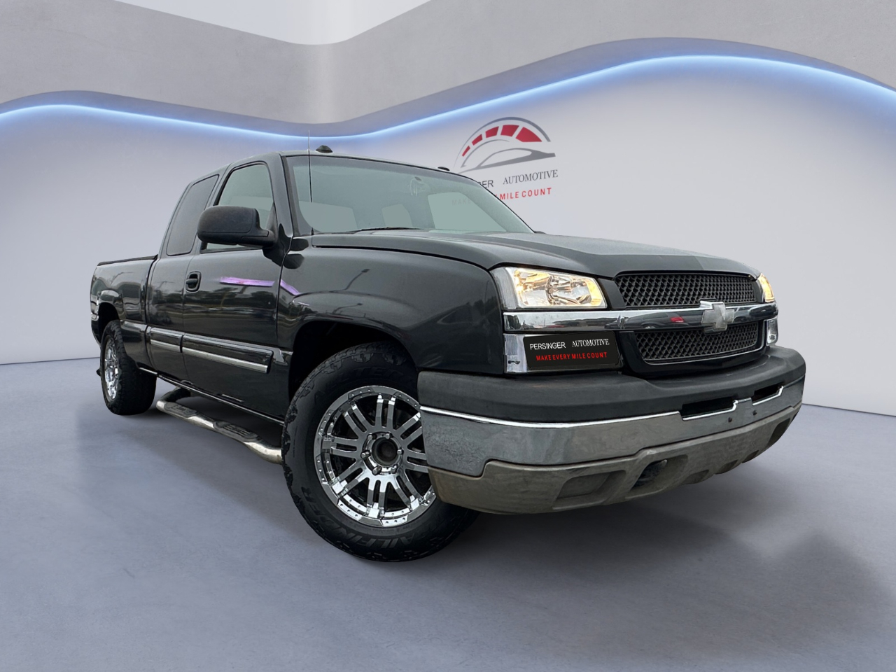 2004 Chevrolet Silverado 1500 Ext Cab 143.5" WB LS