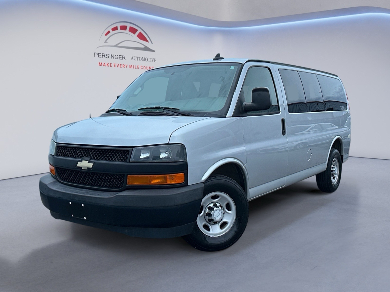 2018 Chevrolet Express Passenger RWD 2500 135" LS