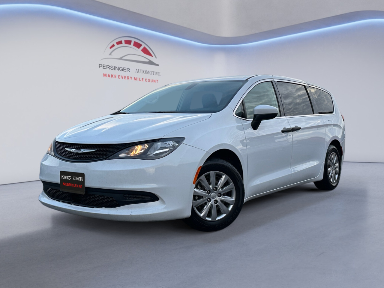 2021 Chrysler Voyager L FWD