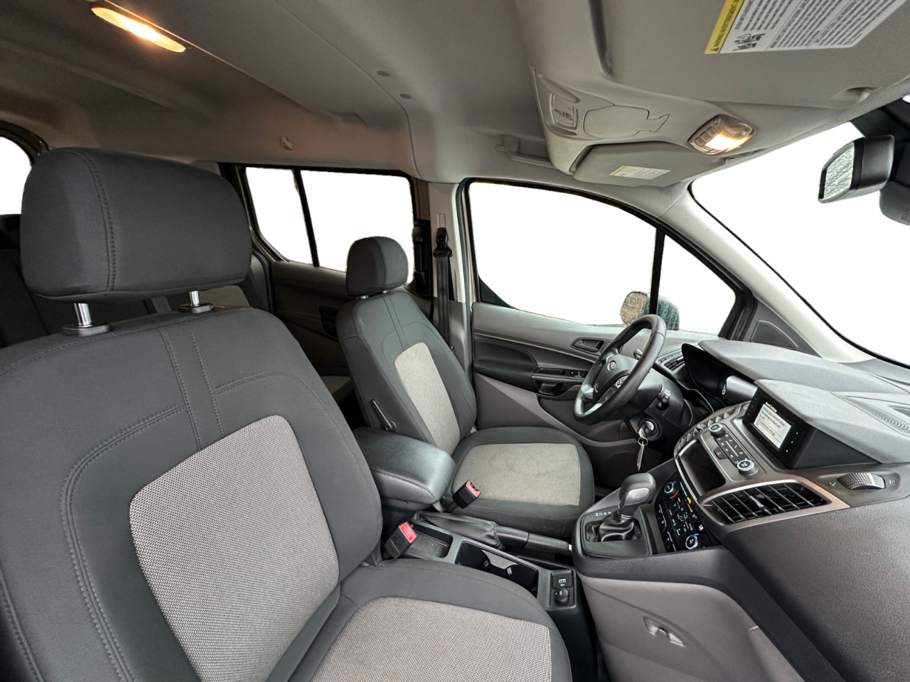 Ford Transit Connect Wagon XL LWB w/Rear Liftgate 2021 Ford Transit Connect Wagon XL LWB w/Rear Liftgate 2021