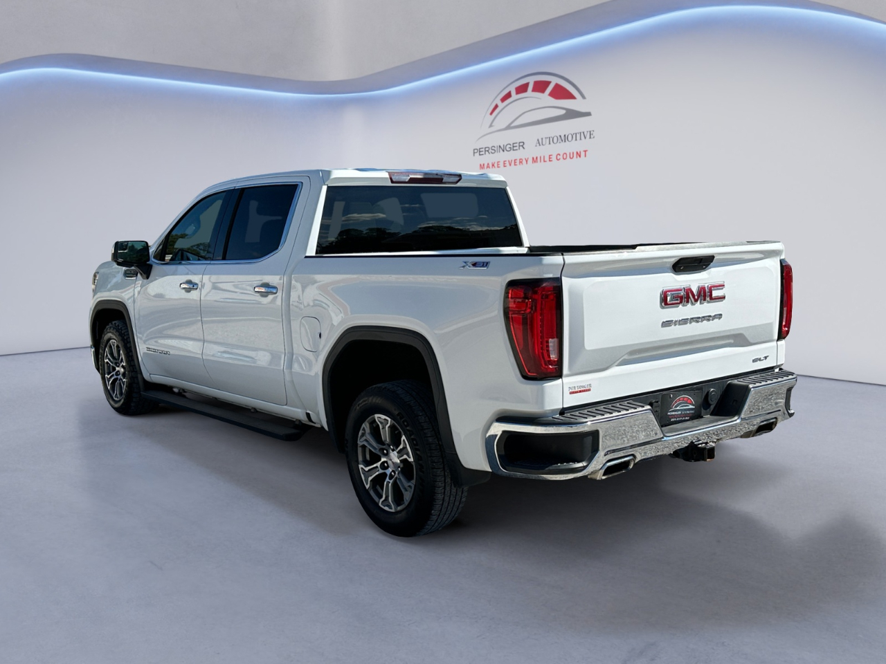 GMC Sierra 1500 4WD Crew Cab 147" SLT 2020
