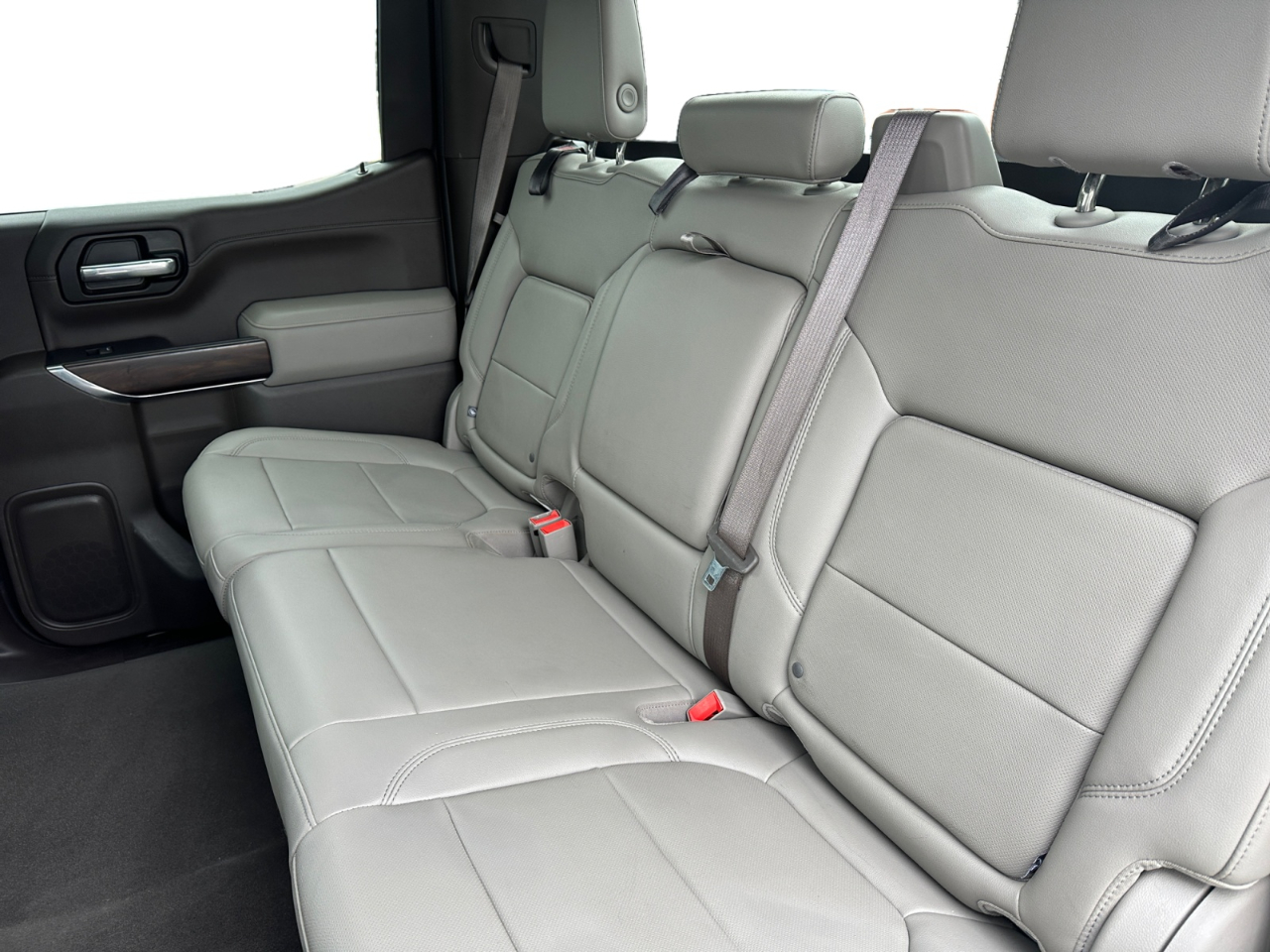 GMC Sierra 1500 4WD Crew Cab 147" SLT 2020