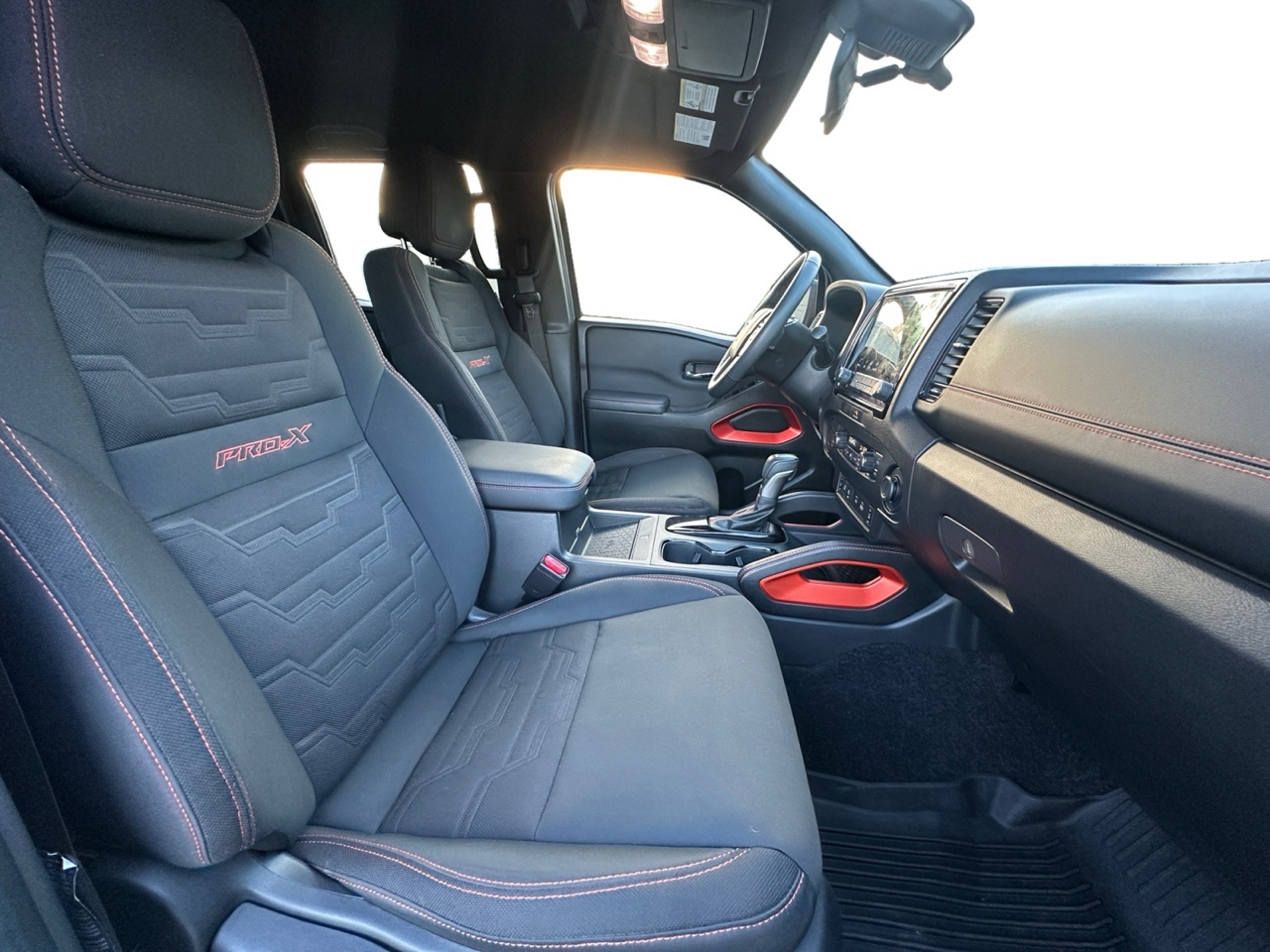 Nissan Frontier Crew Cab 4x2 PRO-X Auto 2022