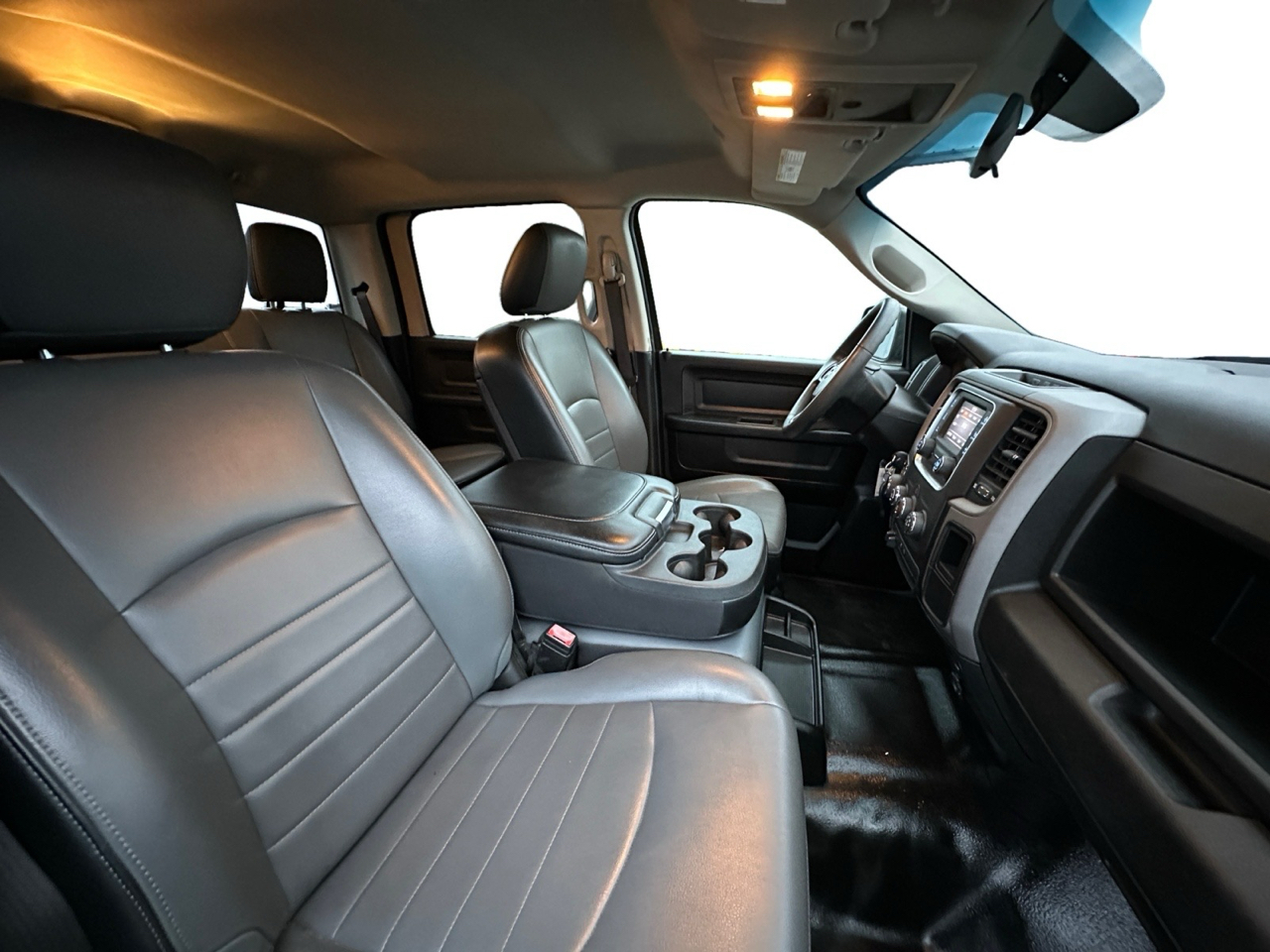 RAM 1500 Classic  2021 RAM 1500 Classic  2021