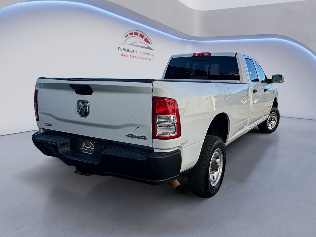 RAM 2500 Tradesman 4x4 Crew Cab 8' Box 2020 RAM 2500 Tradesman 4x4 Crew Cab 8' Box 2020