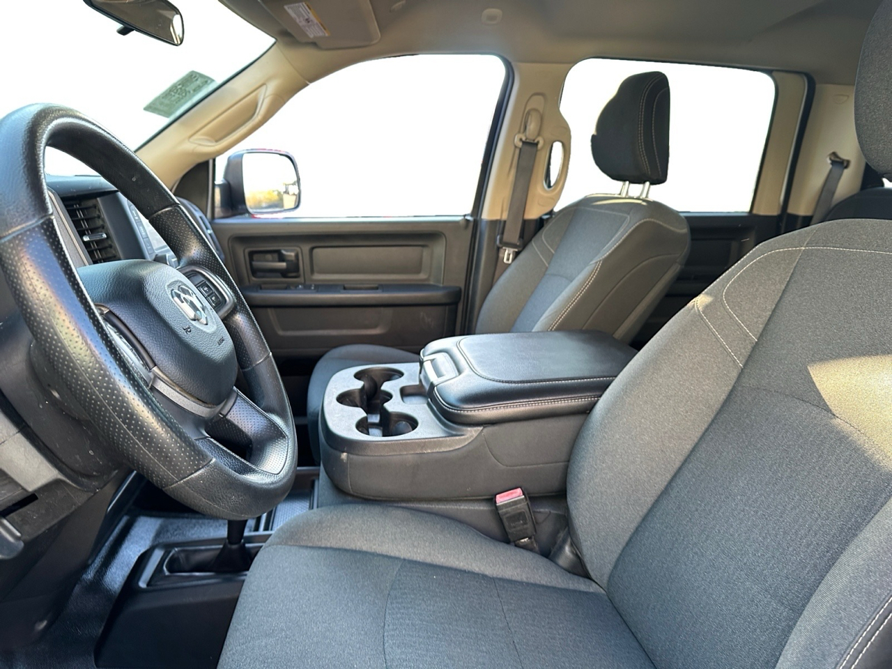RAM 2500 Tradesman 4x4 Crew Cab 8' Box 2020 RAM 2500 Tradesman 4x4 Crew Cab 8' Box 2020