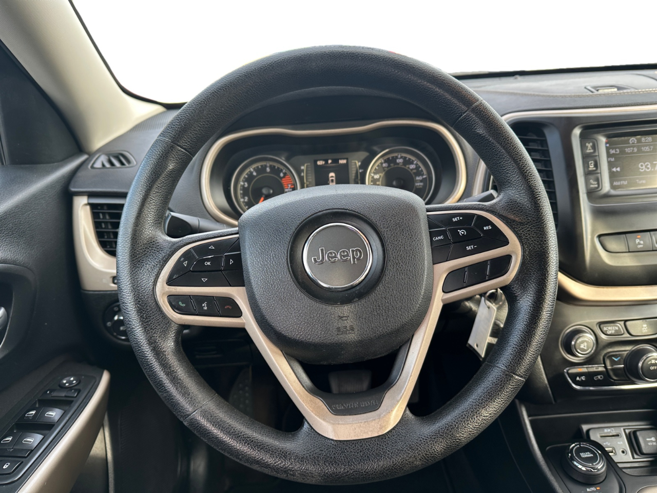 Jeep Cherokee Latitude 4x4 2018 Jeep Cherokee Latitude 4x4 2018