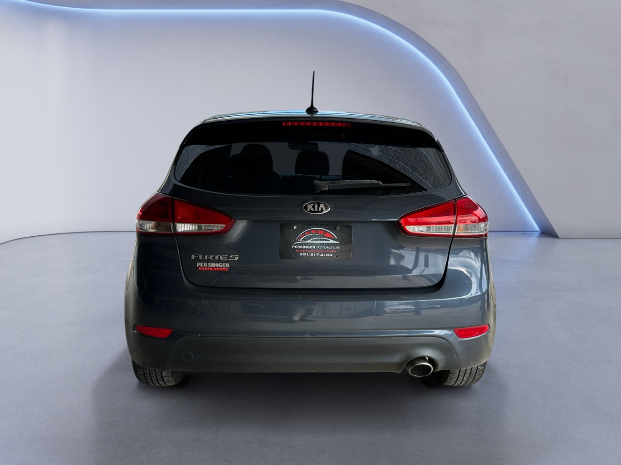 Kia Forte 5-Door LX 2016