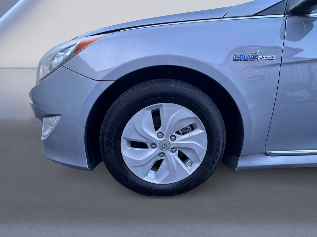 Hyundai Sonata Hybrid 4dr Sdn 2015