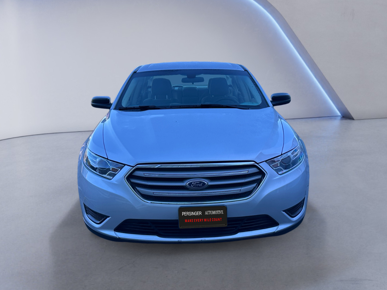 Ford Taurus SE FWD 2018