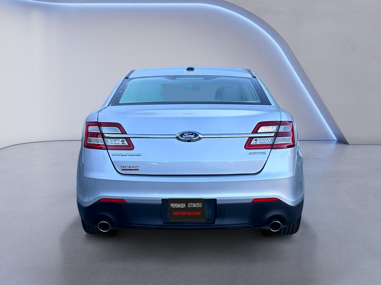 Ford Taurus SE FWD 2018