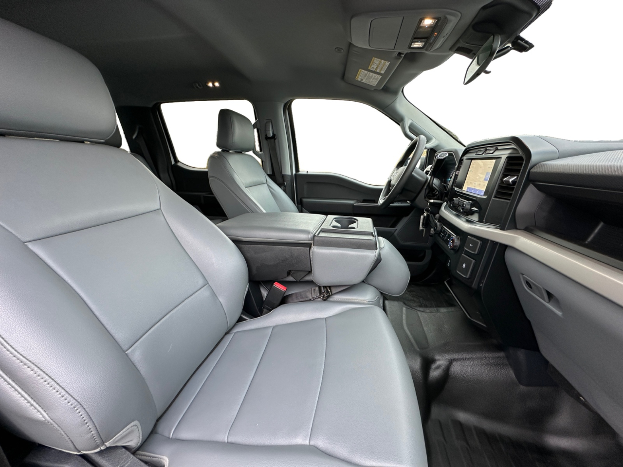 Ford F-150 XL 4WD SuperCrew 5.5' Box 2023