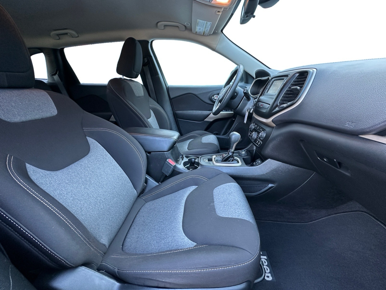 Jeep Cherokee Latitude 4x4 2018