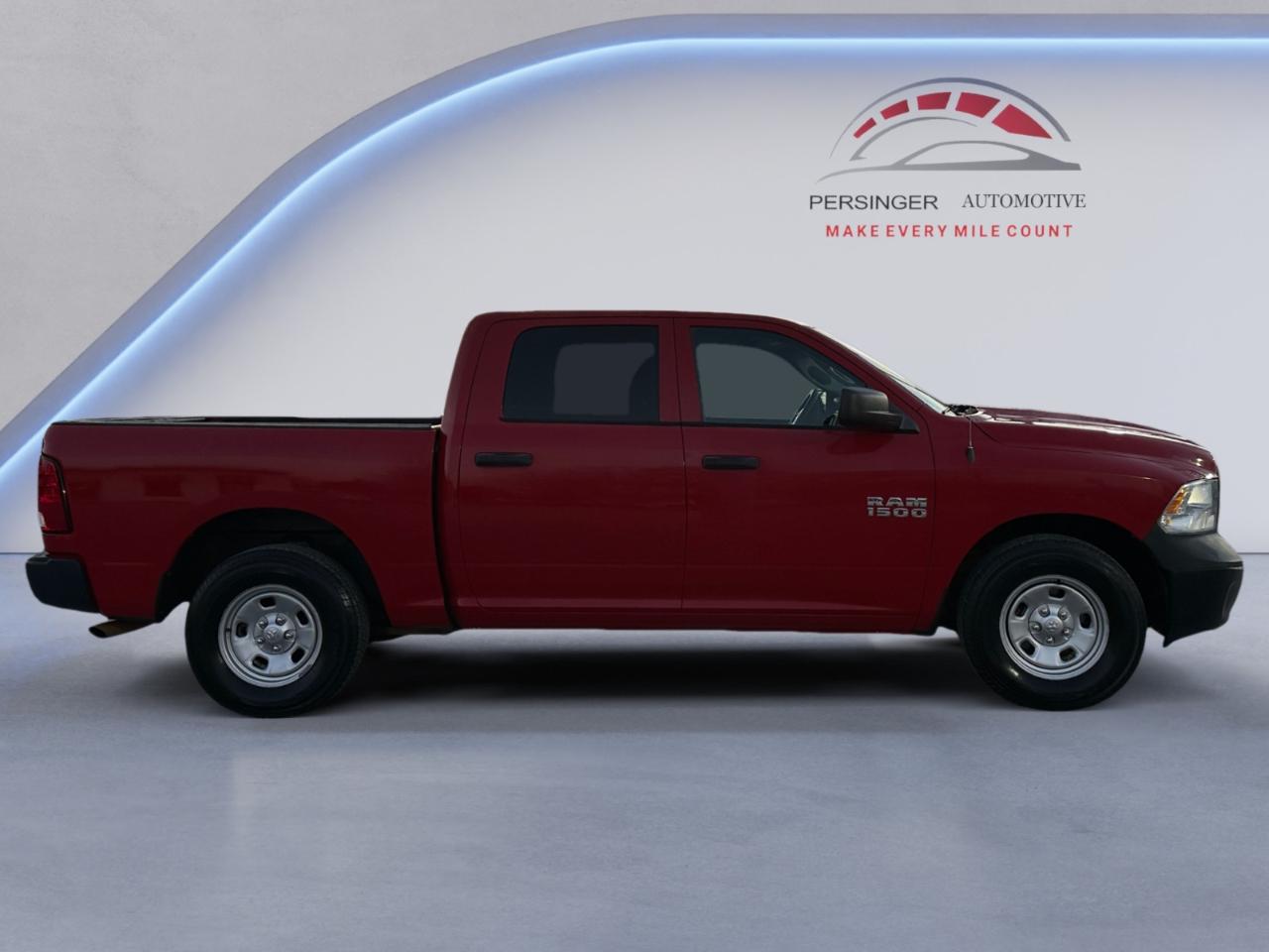 RAM 1500 2WD Crew Cab 140.5" Tradesman 2016