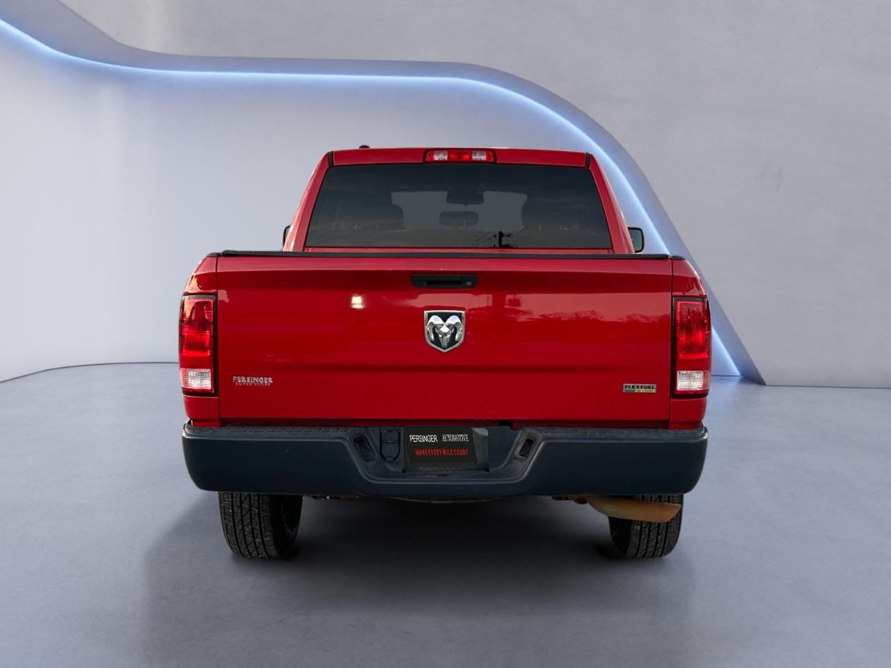 RAM 1500 2WD Crew Cab 140.5" Tradesman 2016