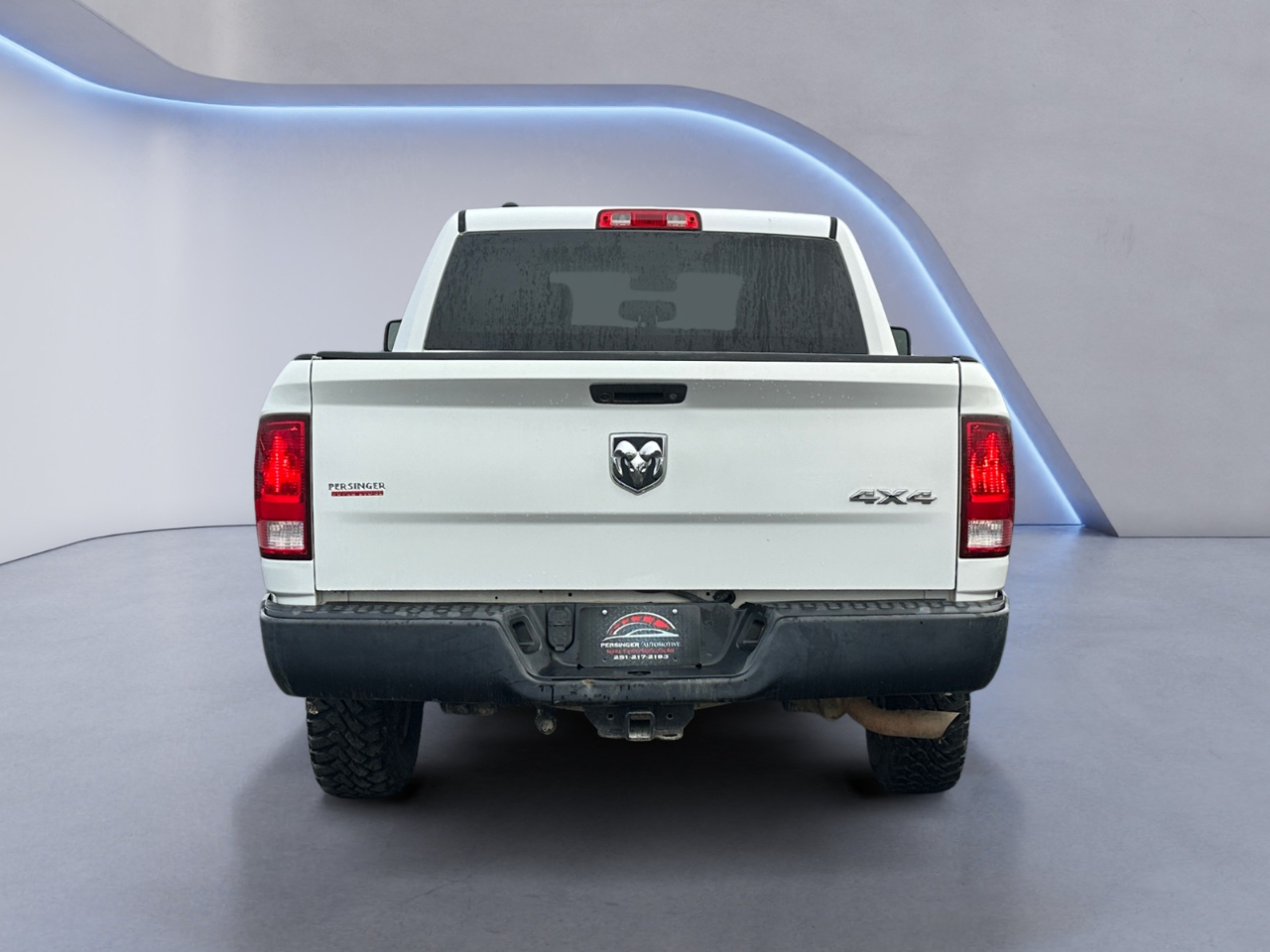 RAM 1500 Tradesman 4x4 Crew Cab 5'7" Box 2018