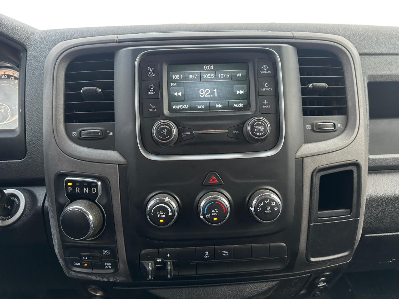 RAM 1500 Tradesman 4x4 Crew Cab 5'7" Box 2018