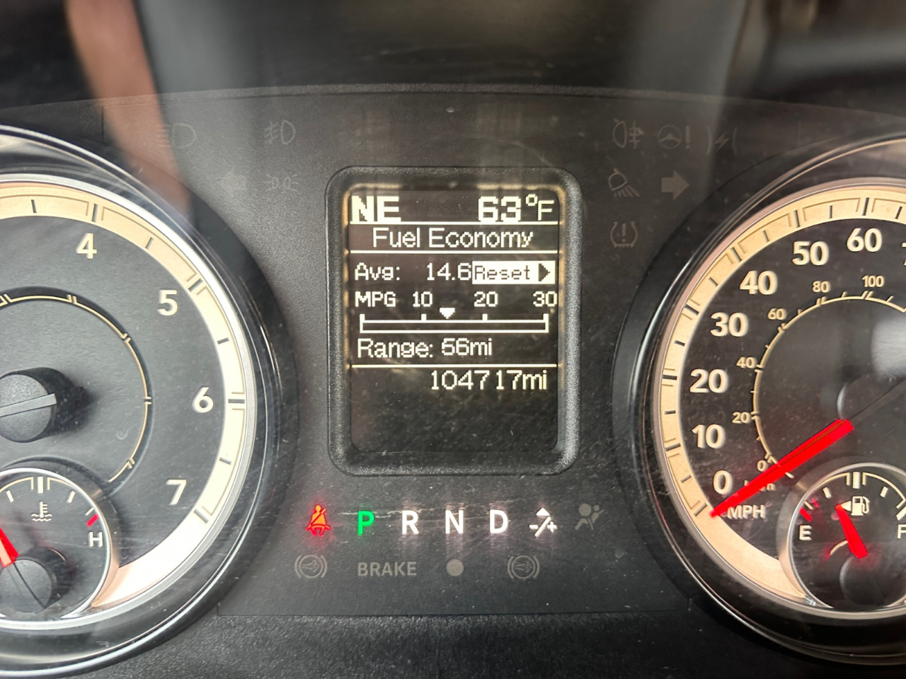 RAM 1500 Tradesman 4x4 Crew Cab 5'7" Box 2018