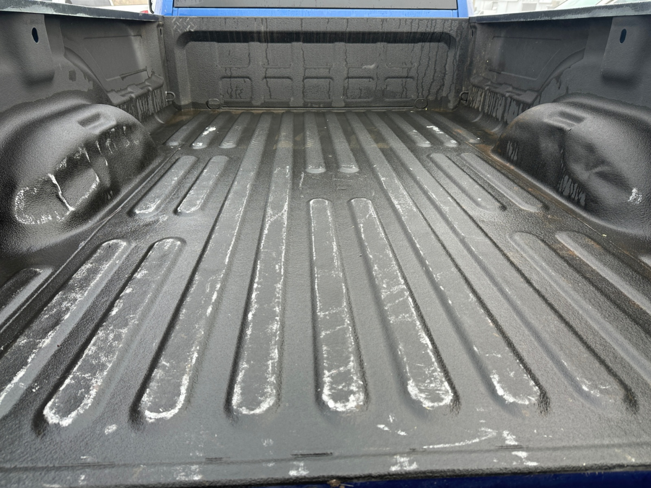 RAM 1500 Tradesman 4x2 Regular Cab 8' Box 2017