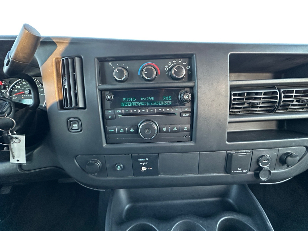 Chevrolet Express Passenger RWD 2500 135" LS 2015