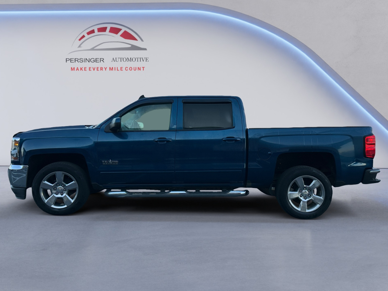 Chevrolet Silverado 1500 2WD Crew Cab 143.5" LT w/1LT 2018