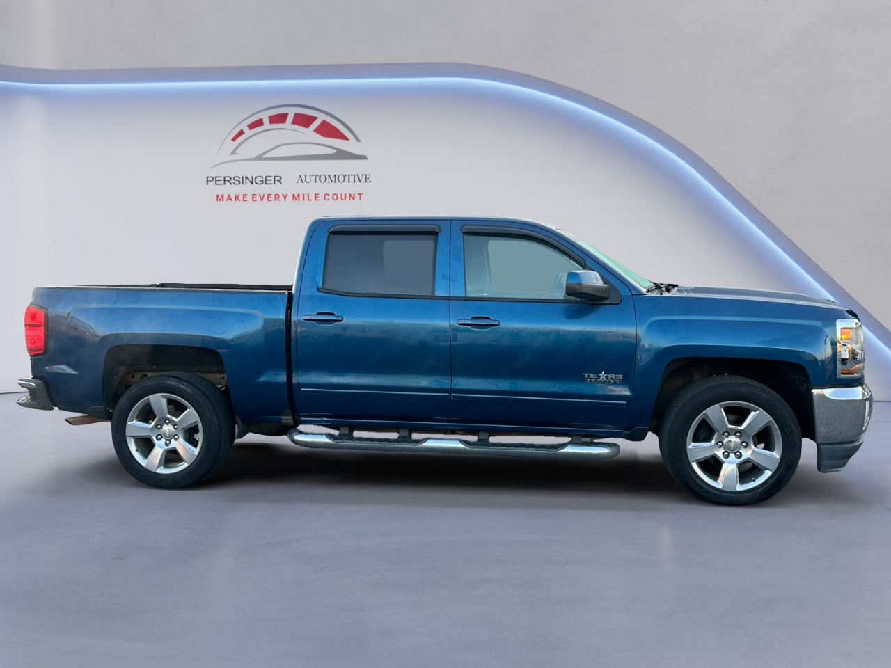 Chevrolet Silverado 1500 2WD Crew Cab 143.5" LT w/1LT 2018
