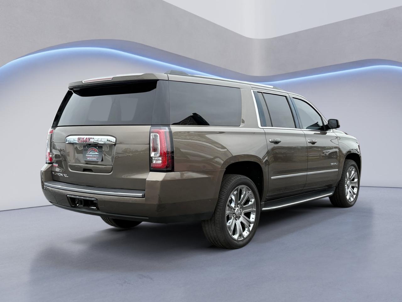 GMC Yukon XL 4WD 4dr Denali 2016
