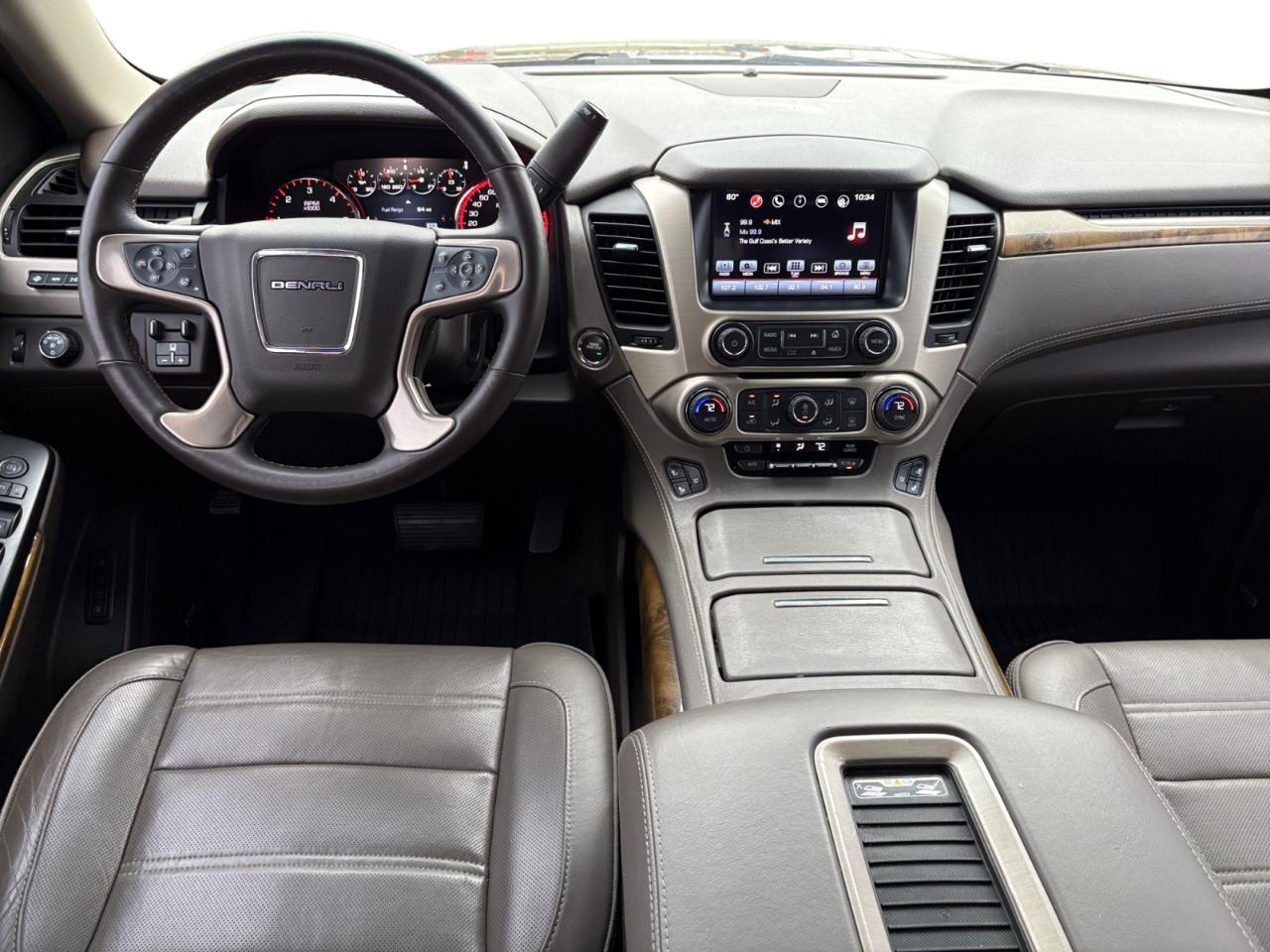 GMC Yukon XL 4WD 4dr Denali 2016