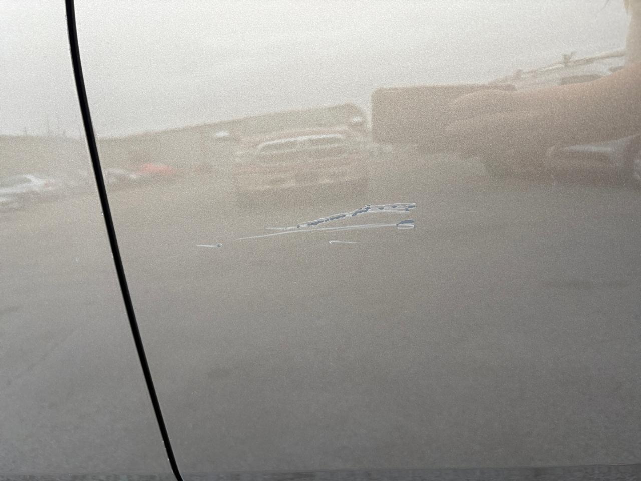 GMC Yukon XL 4WD 4dr Denali 2016